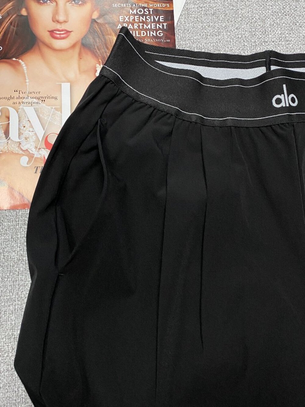 🦋ALO Yoga Suit Up Trouser Relaxed Wide Leg🖤30”Inseam/OnlyXXS-XS - Picture 3 of 7